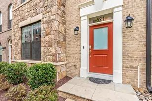 521 Triggerfish Dr, Oxon Hill, MD 20745 - Photo 3