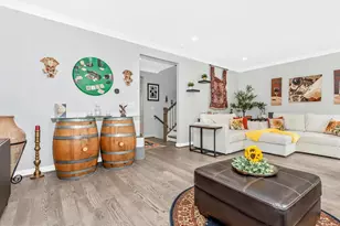 521 Triggerfish Dr, Oxon Hill, MD 20745 - Photo 9