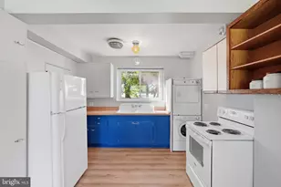 29 Ridge Rd, Greenbelt, MD 20770 - Photo 5