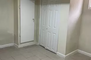 2410 Lewisdale Dr, Hyattsville, MD 20783 - Photo 27