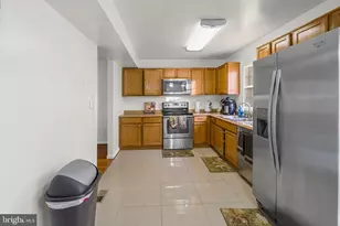 7244 Flag Harbor Dr, District Heights, MD 20747 - Photo 5