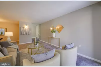 7728 Hanover Parkway #218, Greenbelt, MD 20770 - Photo 9