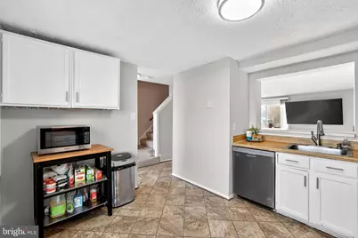 15400 Neman Drive, Bowie, MD 20716 - Photo 5