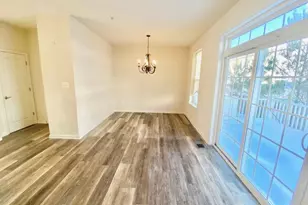 6906 Stansbury Ln, Landover, MD 20785 - Photo 9