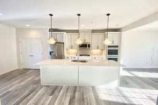 6906 Stansbury Ln, Landover, MD 20785 - Photo 7