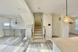 6906 Stansbury Ln, Landover, MD 20785 - Photo 5