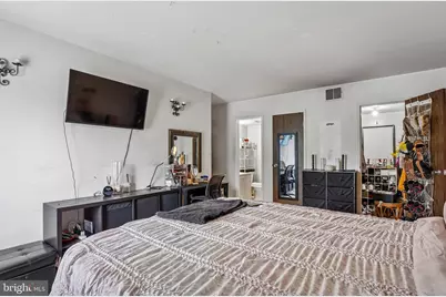 6912 Hanover Parkway #301, Greenbelt, MD 20770 - Photo 11