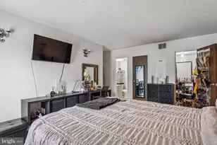 6912 Hanover Pkwy, Greenbelt, MD 20770 - Photo 11