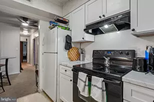 6912 Hanover Pkwy, Greenbelt, MD 20770 - Photo 3