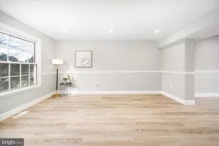 8479 Imperial Dr, Laurel, MD 20708 - Photo 9