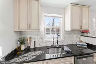 112 N Huron Dr, Oxon Hill, MD 20745 - Photo 17