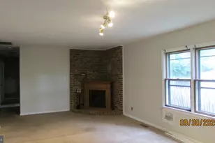 4416 Van Buren St, University Park, MD 20782 - Photo 13