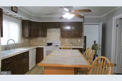 4416 Van Buren Street, University Park, MD 20782 - Photo 7