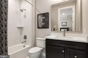 1203 Leeland Forest Rd, Upper Marlboro, MD 20774 - Photo 17