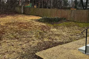 5704 Woodland Dr, Oxon Hill, MD 20745 - Photo 19