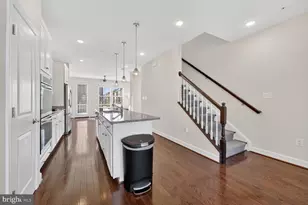 215 Phoenix Dr, Upper Marlboro, MD 20774 - Photo 7