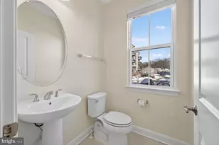 215 Phoenix Dr, Upper Marlboro, MD 20774 - Photo 11