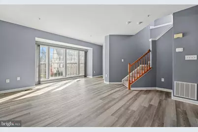 4012 Meadow Trail Lane, Hyattsville, MD 20784 - Photo 9