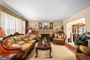 3611 28th Pkwy, Temple Hills, MD 20748 - Photo 3