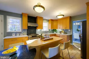 115 Lakeside Dr, Greenbelt, MD 20770 - Photo 29