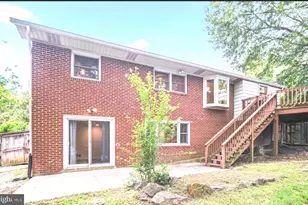 9321 B Saint Andrews Pl, College Park, MD 20740 - Photo 1