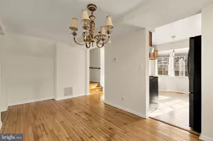 970 Central Hills Ln, Hyattsville, MD 20785 - Photo 13