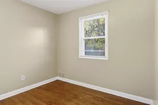 916 Highview Dr, Capitol Heights, MD 20743 - Photo 11