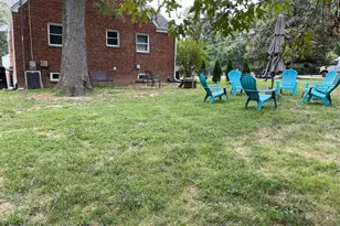 8801 Christina Ln, Clinton, MD 20735 - Photo 5