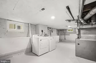 404 70th Pl, Capitol Heights, MD 20743 - Photo 17