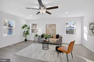 12415 Round Tree Ln, Bowie, MD 20715 - Photo 5