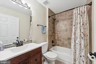 14005 Barkham Ct, Laurel, MD 20707 - Photo 15