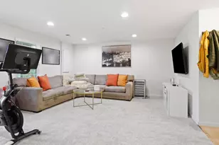 908 Evers Ave, Capitol Heights, MD 20743 - Photo 29