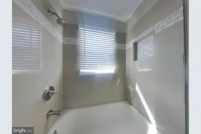 7700 Mane Lane, District Heights, MD 20747 - Photo 11