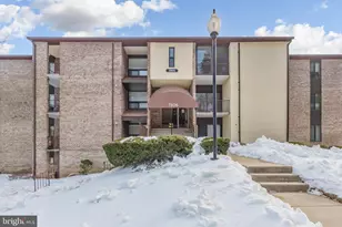 7806 Hanover Pkwy, Greenbelt, MD 20770 - Photo 1