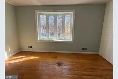 6203 Larwin Drive, Temple Hills, MD 20748 - Photo 5