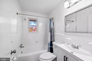 8416 Ravenswood Rd, Hyattsville, MD 20784 - Photo 13