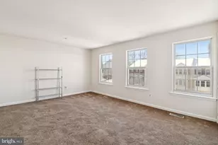 4138 Candy Apple Ln, Suitland, MD 20746 - Photo 23