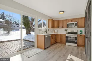 15903 Peach Walker Dr, Bowie, MD 20716 - Photo 7