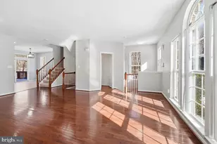 5113 Glenn Dale Woods Ct, Glenn Dale, MD 20769 - Photo 7