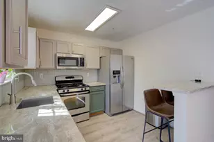 3713 Community Dr, District Heights, MD 20747 - Photo 9