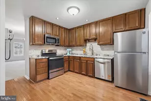 7117 Kurth Ln, Lanham, MD 20706 - Photo 5
