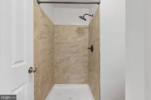 7117 Kurth Ln, Lanham, MD 20706 - Photo 23