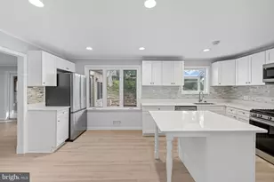 210 Lastner Ln, Greenbelt, MD 20770 - Photo 15