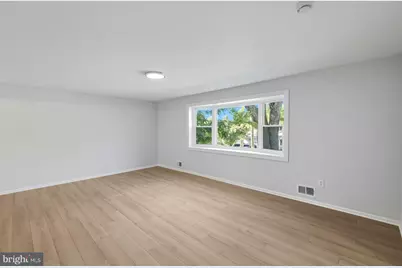 210 Lastner Lane, Greenbelt, MD 20770 - Photo 9