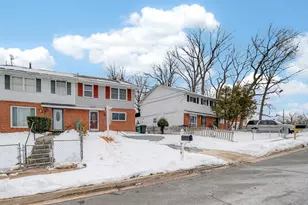 609 Cedarleaf Ave, Capitol Heights, MD 20743 - Photo 5