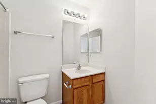 8406 Hamlin St, Lanham, MD 20706 - Photo 27