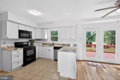 [Address not provided], Beltsville, MD 20705 - Photo 3