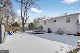 808 Narrowleaf Dr, Upper Marlboro, MD 20774 - Photo 3