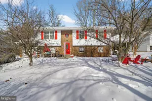 808 Narrowleaf Dr, Upper Marlboro, MD 20774 - Photo 1