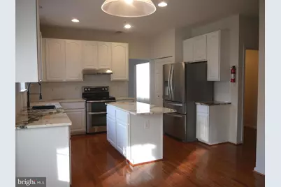 5704 Allwood Court, Lanham, MD 20706 - Photo 7